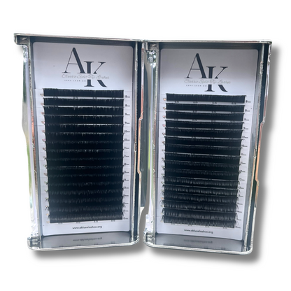 Super-Flat Split Tip Classic Lash